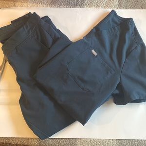 DARK HARBOR XL FIGS SET